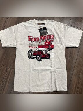 Vintage Ford Motor Co Classics Detroit MI Graphic Tee Made In USA Large NWT